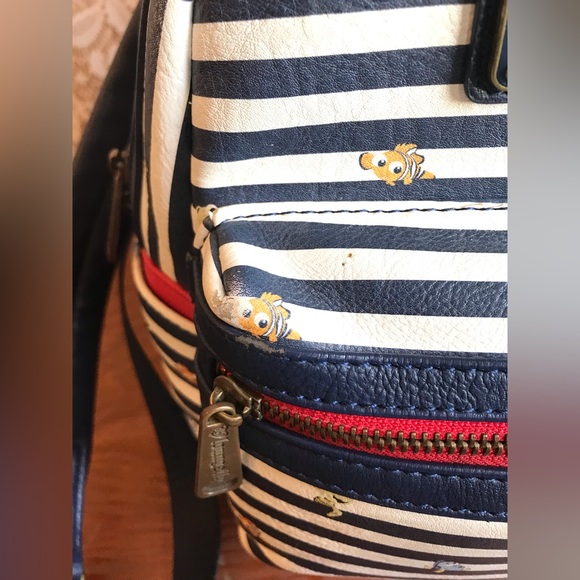 Loungefly Disney Pixar Finding Nemo Mini Backpack - Rare! - Picture 2 of 15